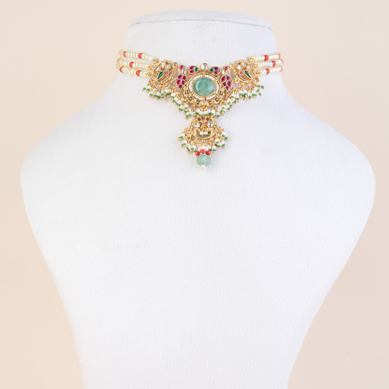Navira Necklace Set