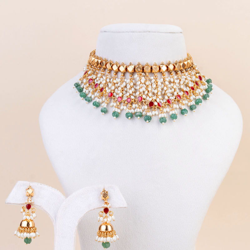 Nirjhari  Necklace Set
