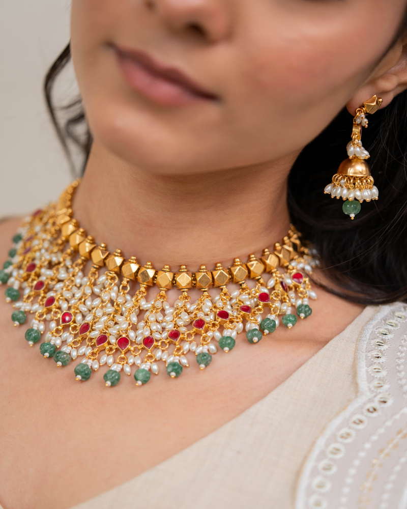 Nirjhari  Necklace Set