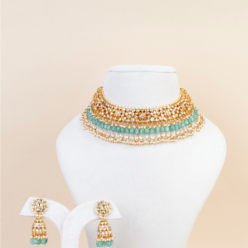 Peehrava Necklace Set