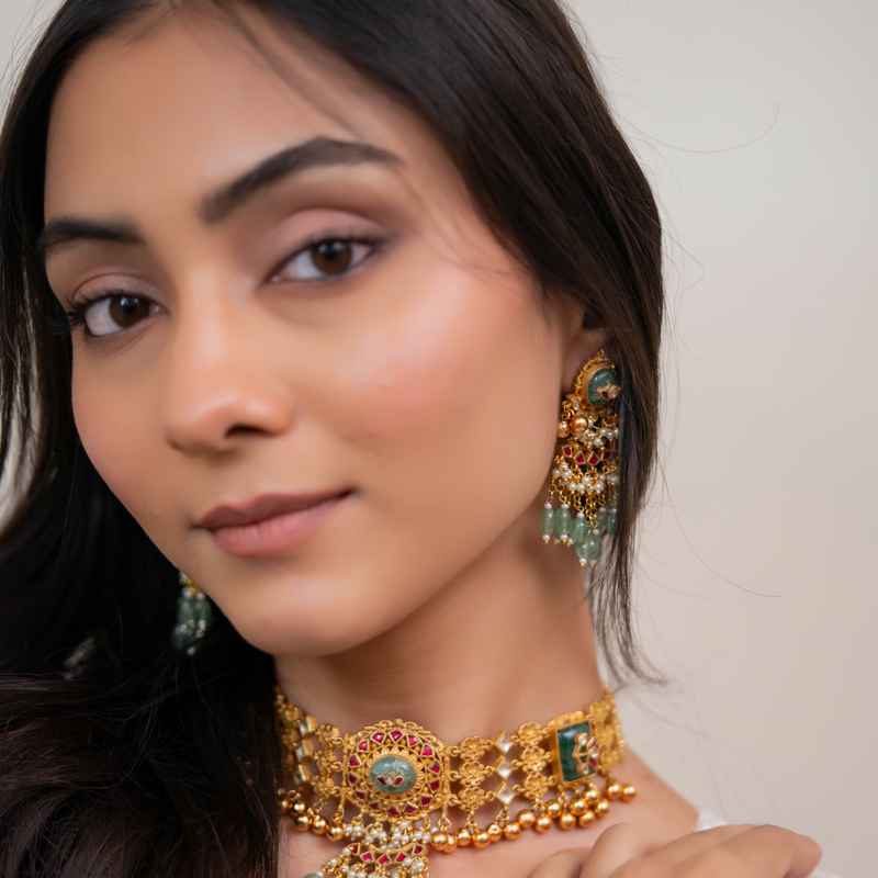 Svarnaka Necklace Set