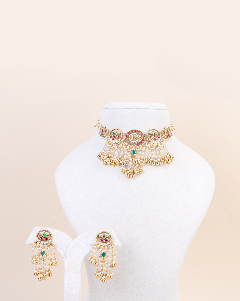 Varnika Necklace Set