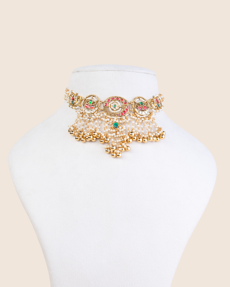 Varnika Necklace Set