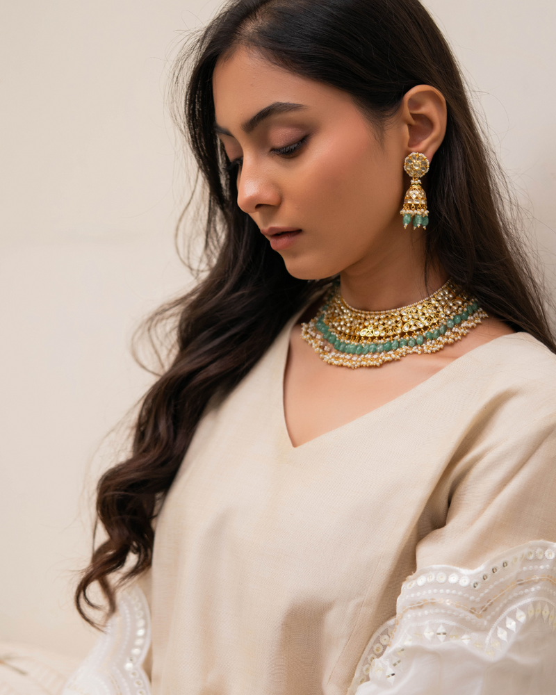 Peehrava Necklace Set