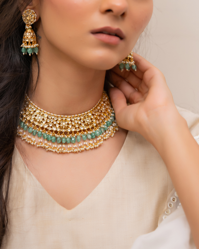 Peehrava Necklace Set