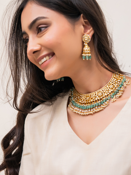 Peehrava Necklace Set