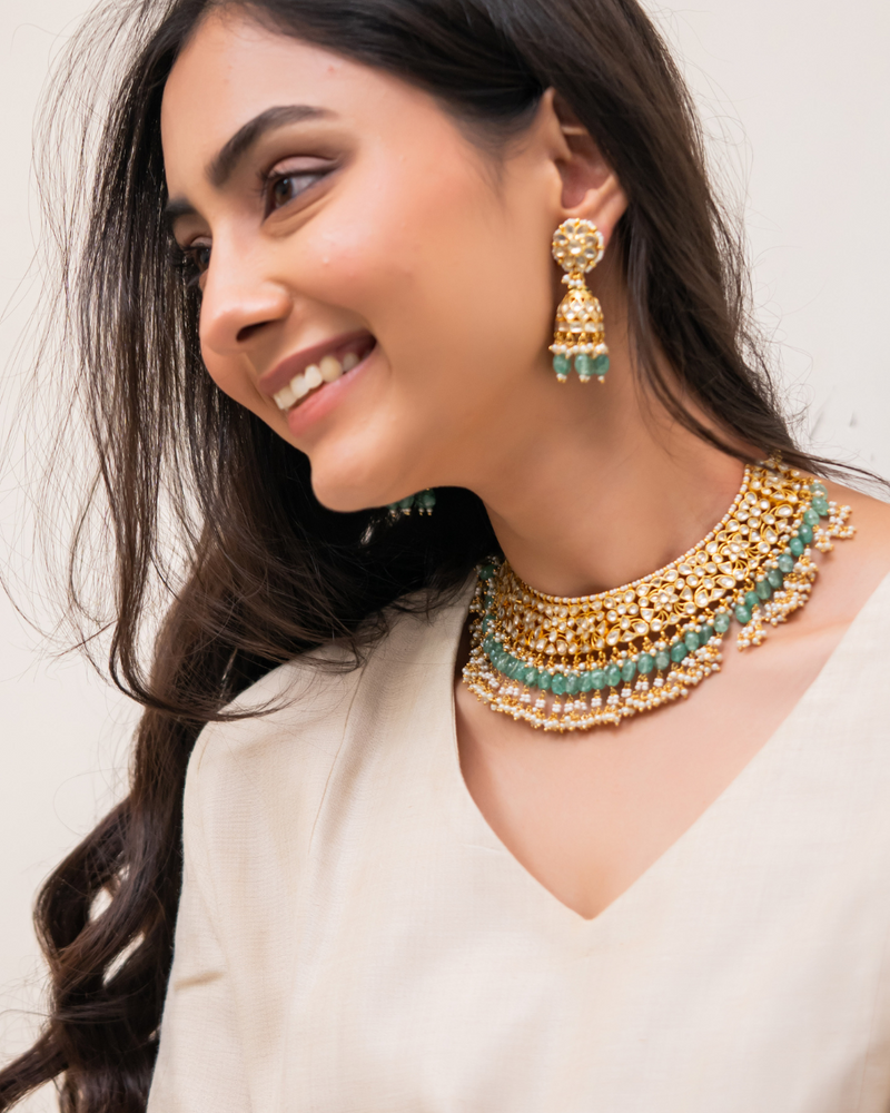 Peehrava Necklace Set