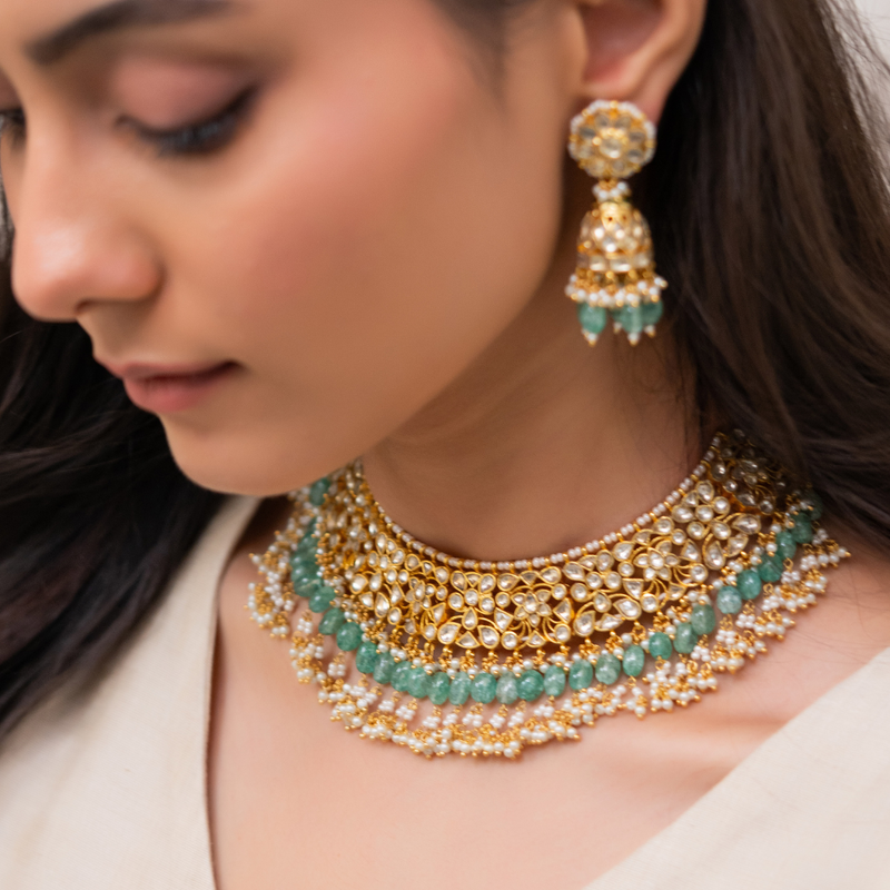 Peehrava Necklace Set