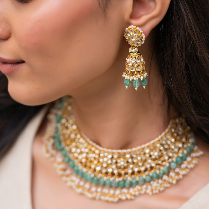 Peehrava Necklace Set