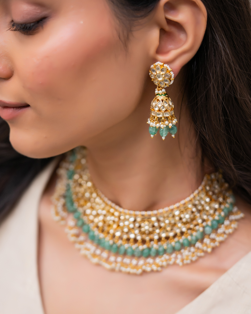 Peehrava Necklace Set