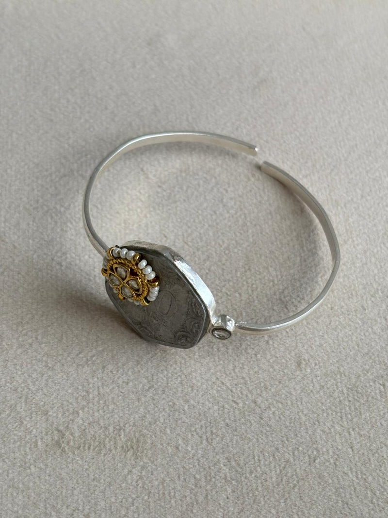 Kahaani Coin Bracelet